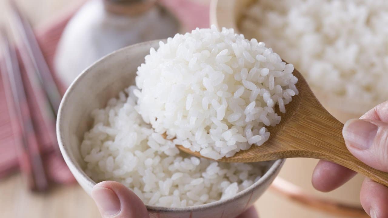 Valgyti ryžius sapne