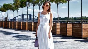 ਇੱਕ ਸੁਪਨੇ ਵਿੱਚ ਚਿੱਟੇ ਕੱਪੜੇ