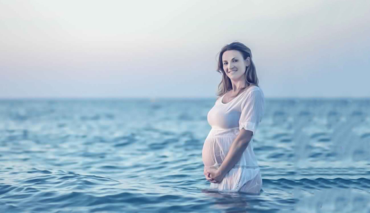Толкување на сонот за морето за бремена жена