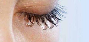 ร้องไห้อย่างหนักในความฝัน