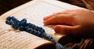 ʻO ka wehewehe ʻana i ka moeʻuhane e pili ana i ka ruqyah mai ka jinn