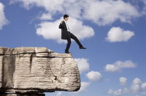 ทำนายฝัน ยืนอยู่บนที่สูง