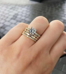 Bague de fiançailles dans un rêve