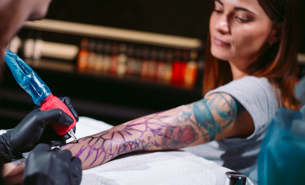 Толкување на тетоважи во сон