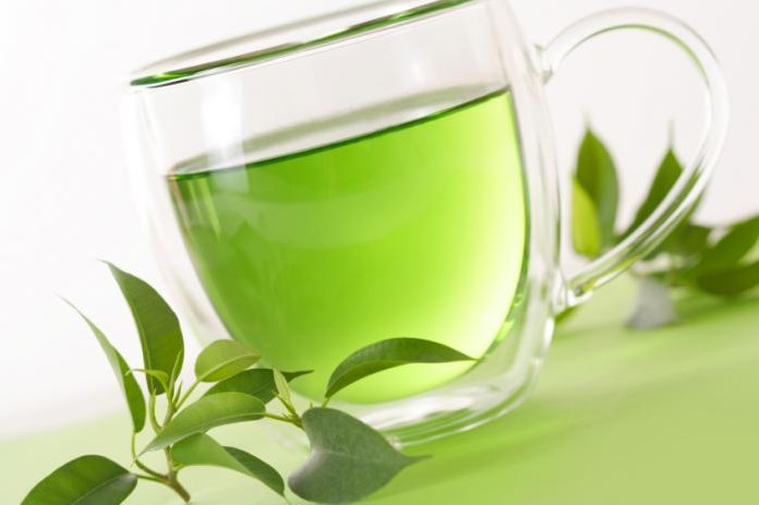 تعرف على فوائد واضرار الشاي الأخضر