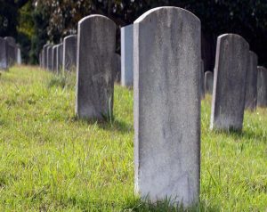 Giải thích về việc nhìn thấy một ngôi mộ trong một giấc mơ là gì?