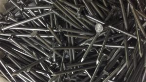 رؤية المسامير في المنام