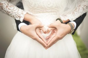 Voir le mariage dans un rêve pour les femmes célibataires