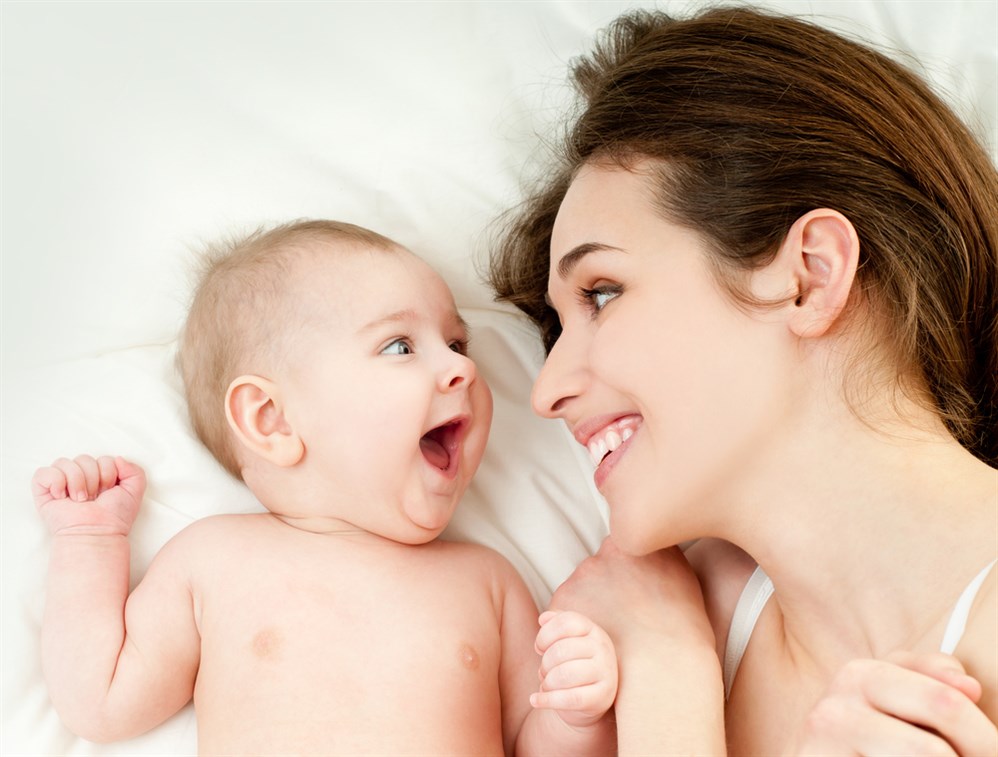 Толкување на сонот за бебе кое разговара со мажена жена
