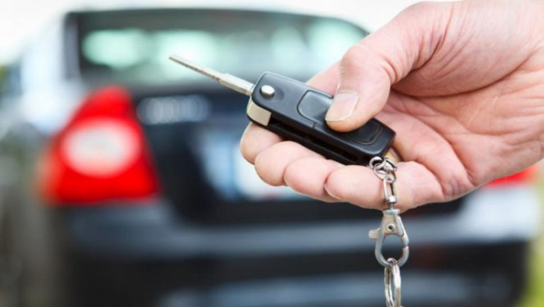 Ka wehewehe ʻana i ka moeʻuhane e pili ana i ke kūʻai ʻana i kaʻa hou