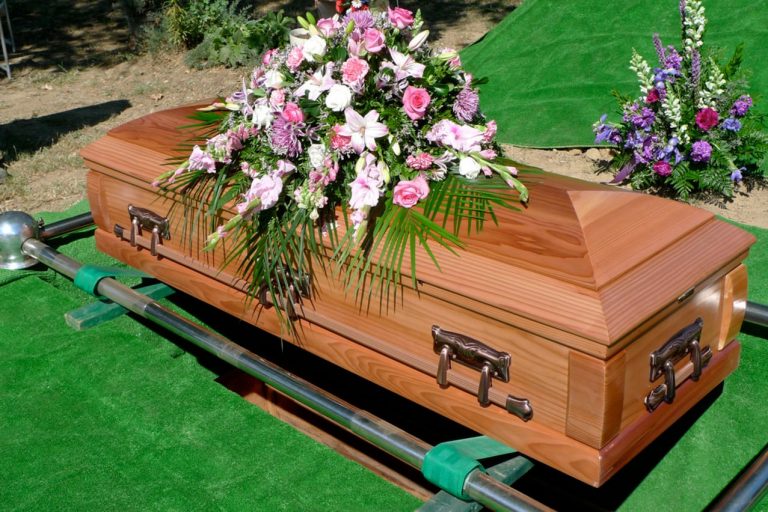 Ka hali ʻana i ka mea make ma ka moeʻuhane