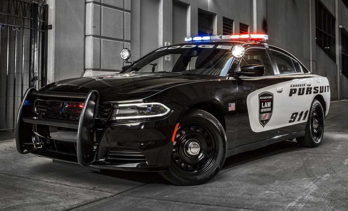 מכוניות משטרה בחלום