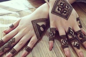 تفسير الحناء في المنام للمطلقة