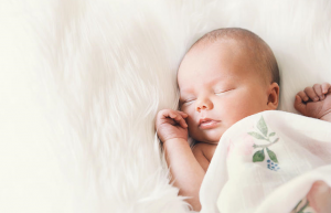 حلمت اني ولدت ولد