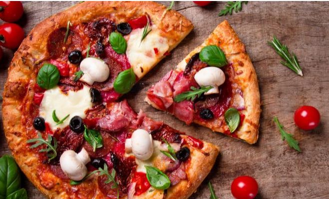 Tolkning av en drøm om pizza for single kvinner