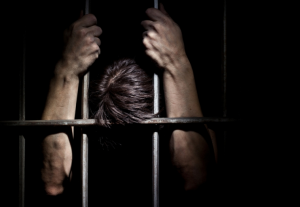 رؤية شخص مسجون في المنام