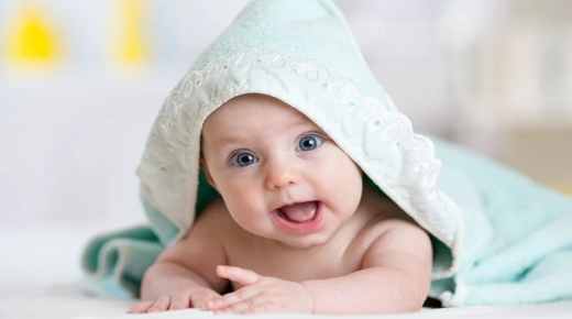 أهم 50 تفسير لرؤية الطفل الرضيع الذكر في المنام