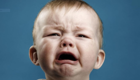اقرأ أهم تفسيرات ابن سيرين لرؤية بكاء الطفل في المنام