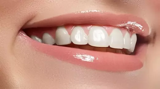 أهم 20 تفسير لحلم الأسنان البيض لابن سيرين