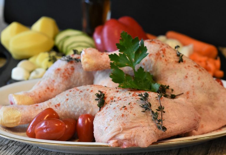 تفسير رؤية الدجاج المذبوح في المنام