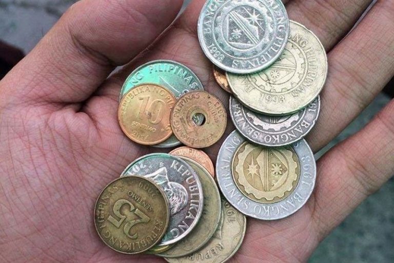 تفسير إعطاء النقود المعدنية في الحلم