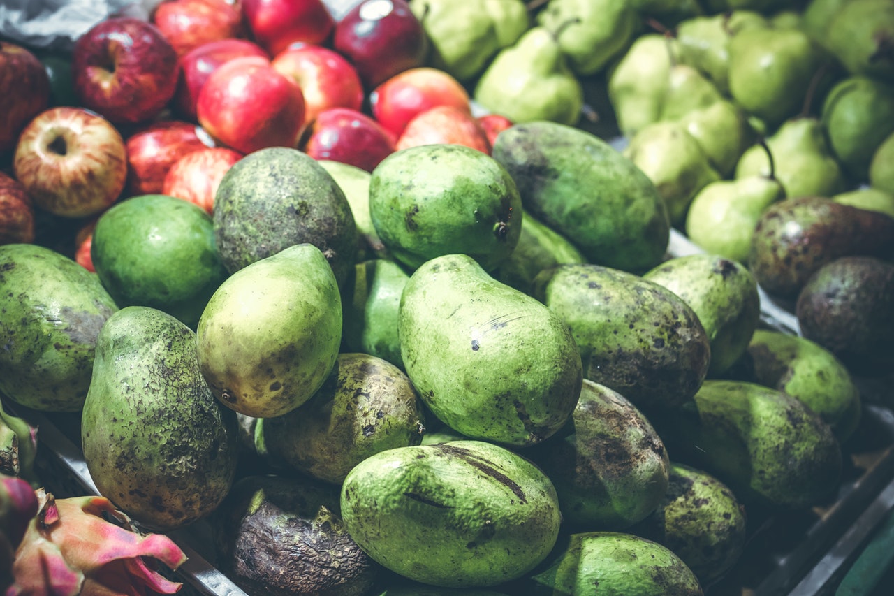 rohelised mangod ja punased õunad 1253193 – Egiptuse sait