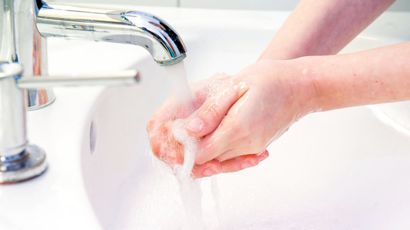 تفسير حلم غسل اليدين المتسخة