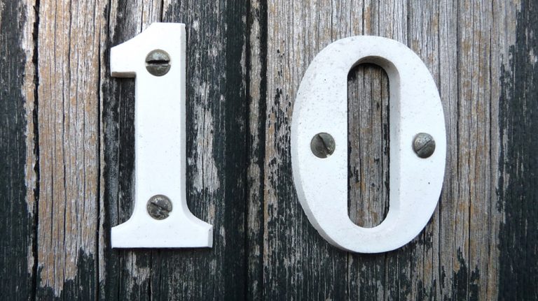رؤية رقم 10 في المنام للعزباء
