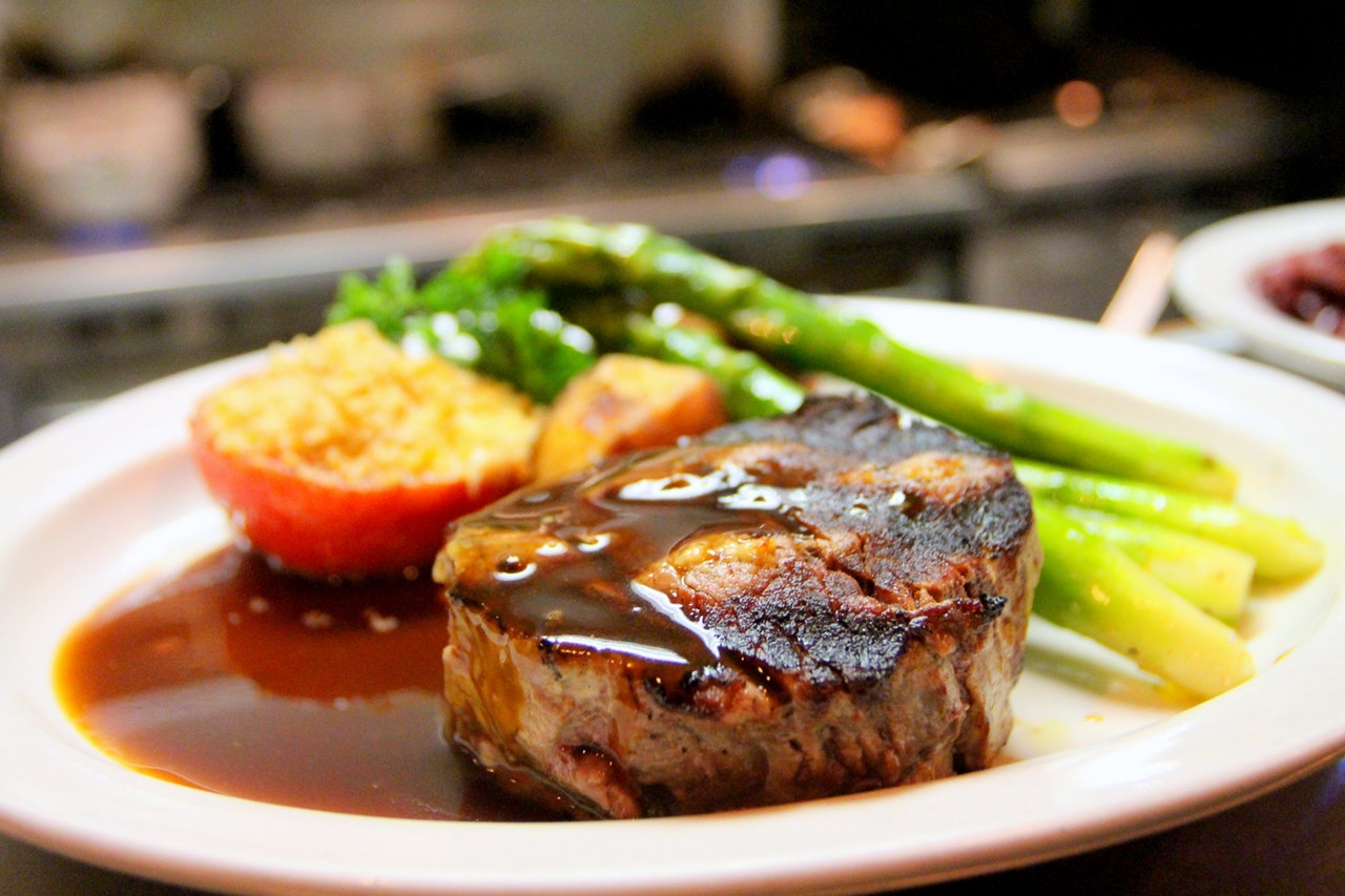 selective focus photography of beef steak with sauce 675951 - موقع مصري