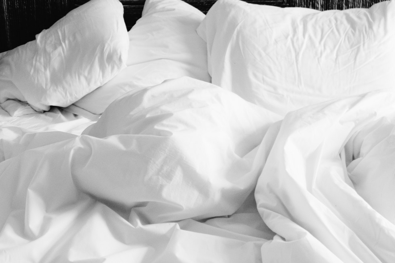 white bed comforter 212269 - موقع مصري