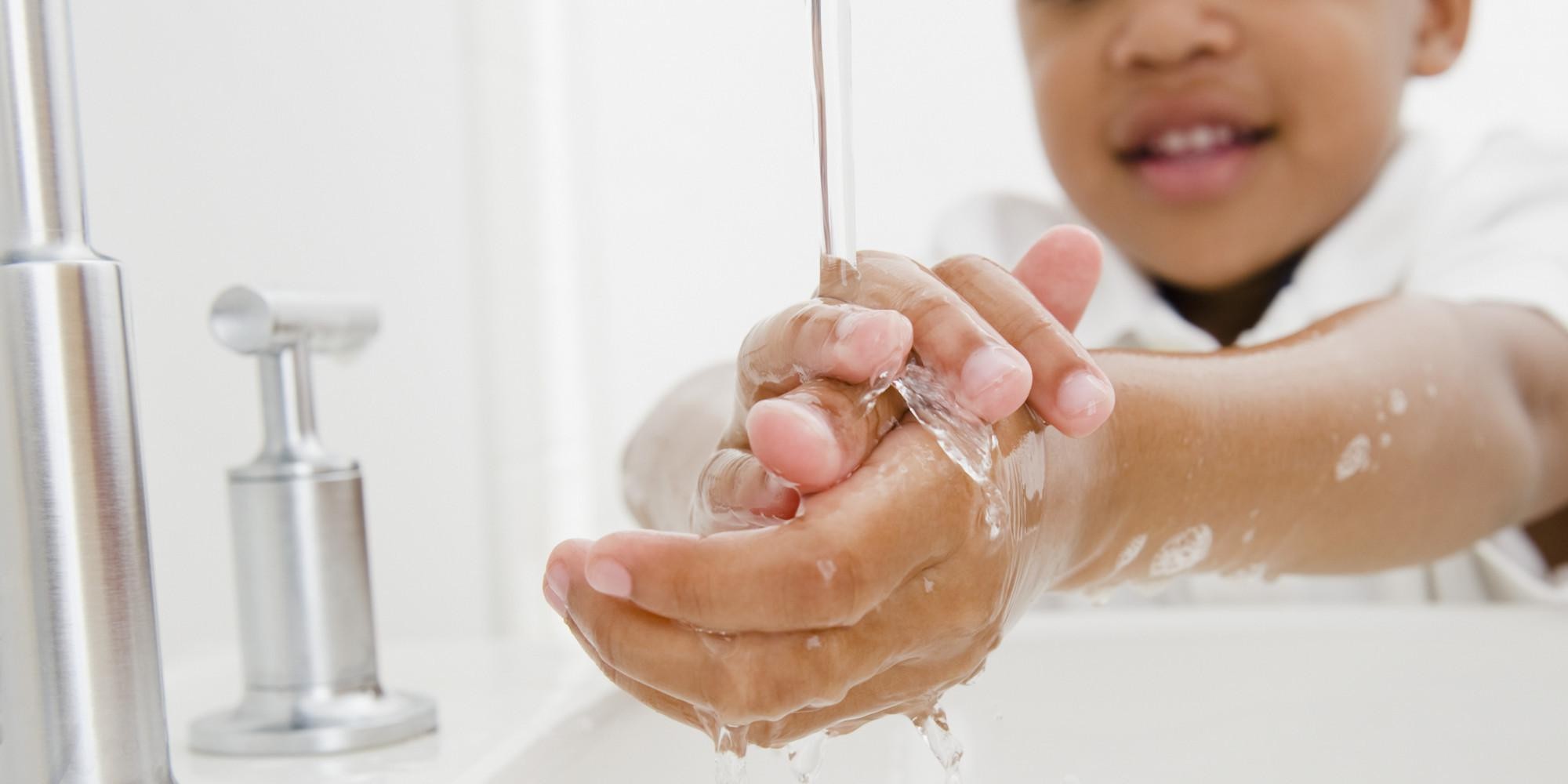 تفسير حلم غسل اليدين في المنام