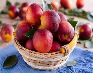 اعرف أكثر عن السعرات الحرارية للخوخ