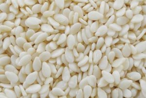 اعرف أكثر عن فوائد السمسم الأبيض