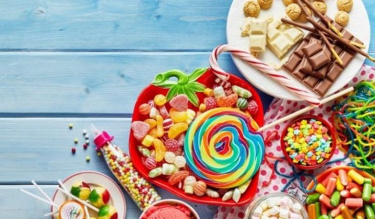 تفسير أخذ الحلويات في المنام