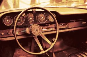 ماذا لو حلمت بالسيارة في المنام للعزباء