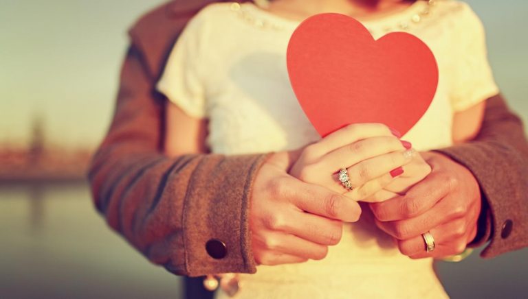 تفسير حلم الخطوبة والزواج