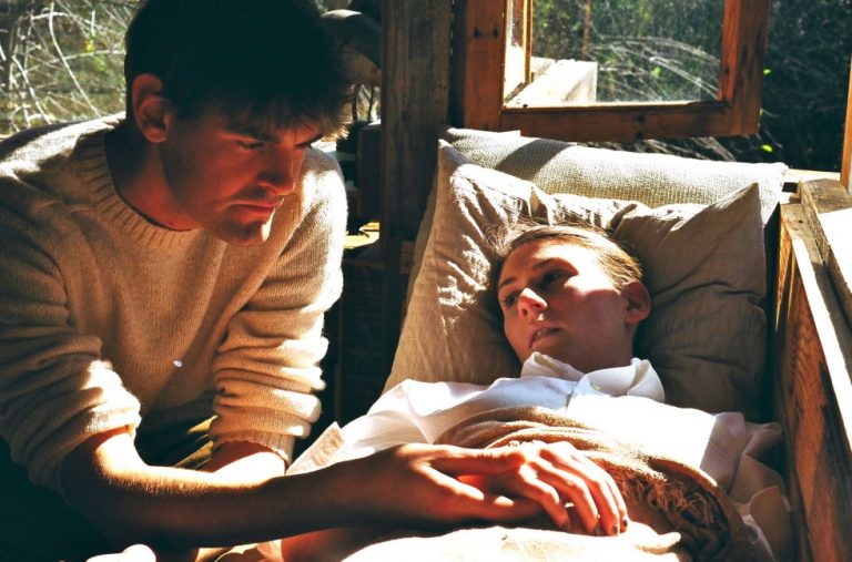 ما هو تفسير حلم زيارة الميت للبيت