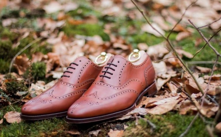 تفسير حلم سرقة الحذاء