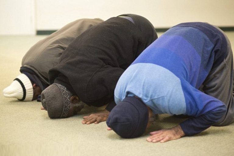 ما هو تفسير حلم صلاة الفجر