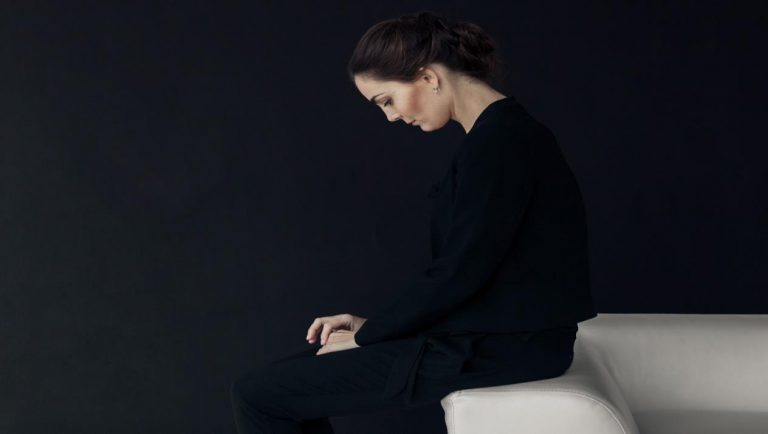 تفسير حلم موت الزوج في المنام