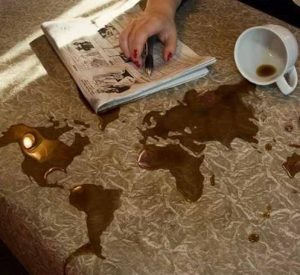 دلق القهوة في المنام