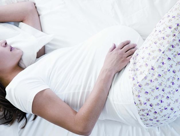 تفسير حلم الحمل للعزباء في الشهر التاسع