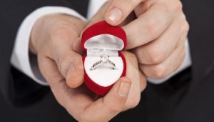 تفسير حلم هدية الذهب للمتزوجة