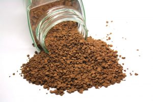 ما هي فوائد زيت حب الرشاد للشعر