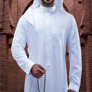 شخص يلبس ابيض في المنام