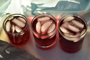 فوائد شرب الكركديه قبل النوم