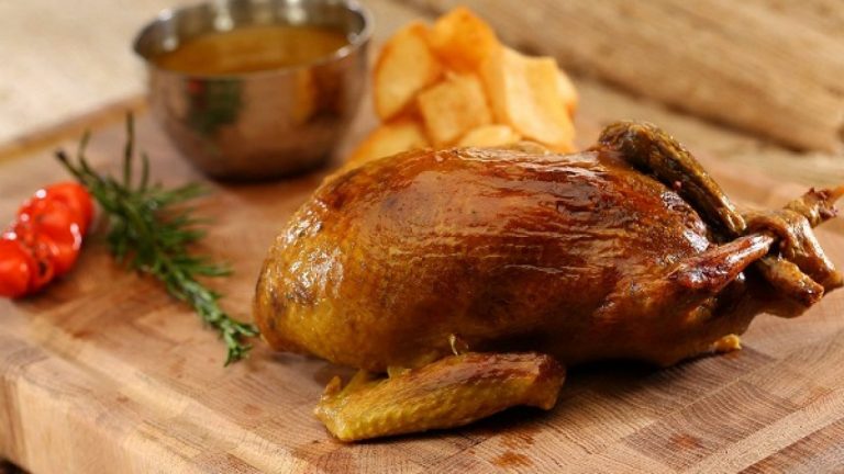 تفسير حلم الحمام المذبوح في المنام