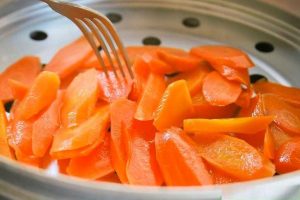 ما هي فوائد الجزر المسلوق