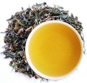 ما هي فوائد الشاي الأخضر واضراره