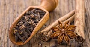ما هي فوائد القرنفل للمعدة